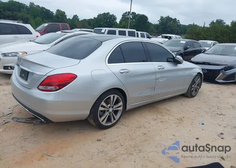 2016 Mercedes-Benz C 300 from USA, damaged, VIN 55SWF4JB8GU098155